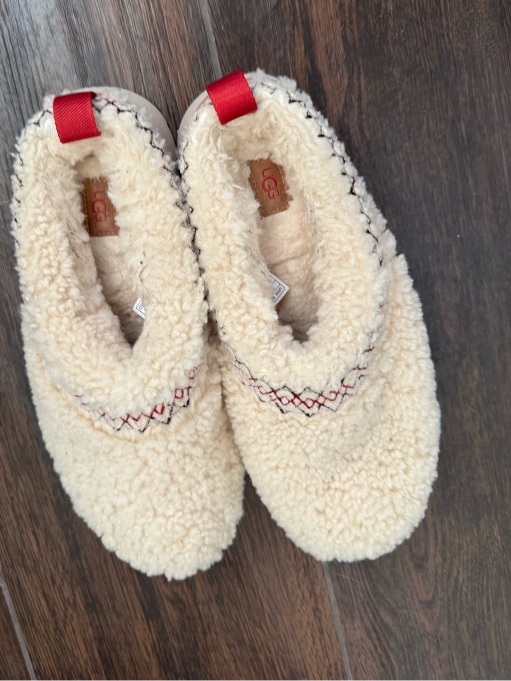 UGG Heritage Natural Tazz Fluffy Braid Sherpa Platform Slippers
Size 9 Cream EUC - Picture 3 of 7